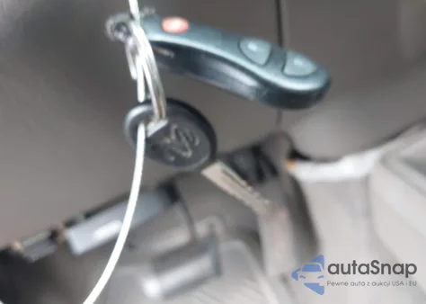 2001 Dodge Dakota Slt/Sport from USA, damaged, VIN 1B7GG2AN41S220246